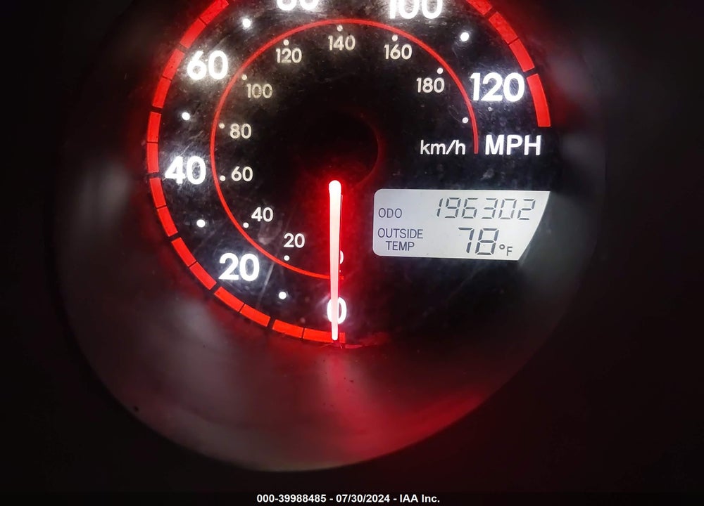 2005 TOYOTA MATRIX/XR VIN: 2T1LR32E25C422085