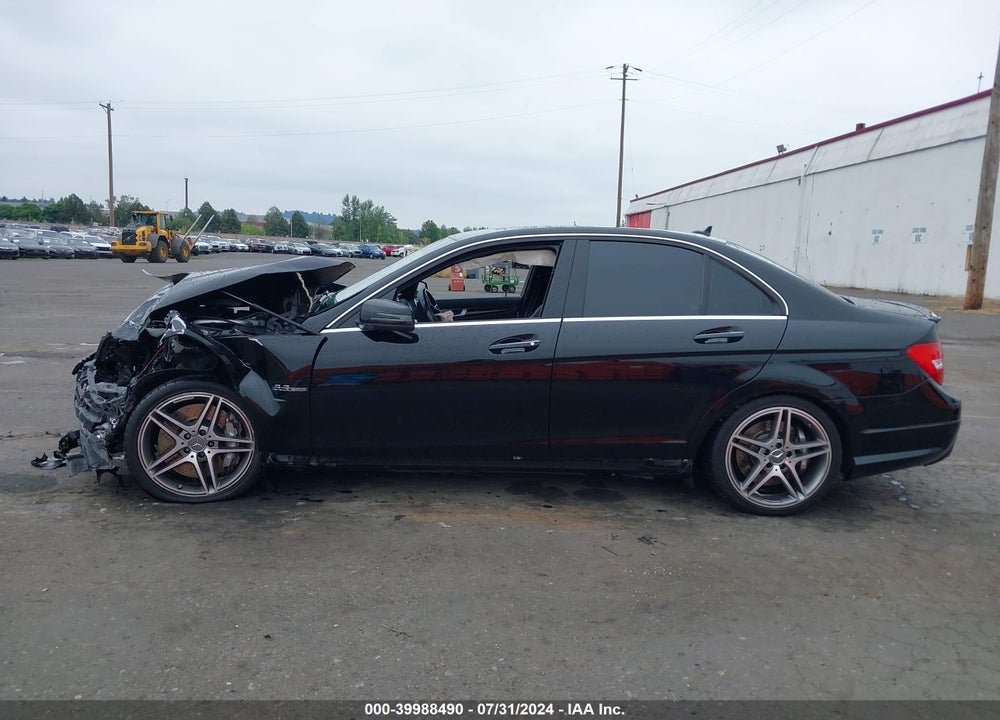 2014 MERCEDES-BENZ C 63 AMG VIN: WDDGF7HB6EA960393