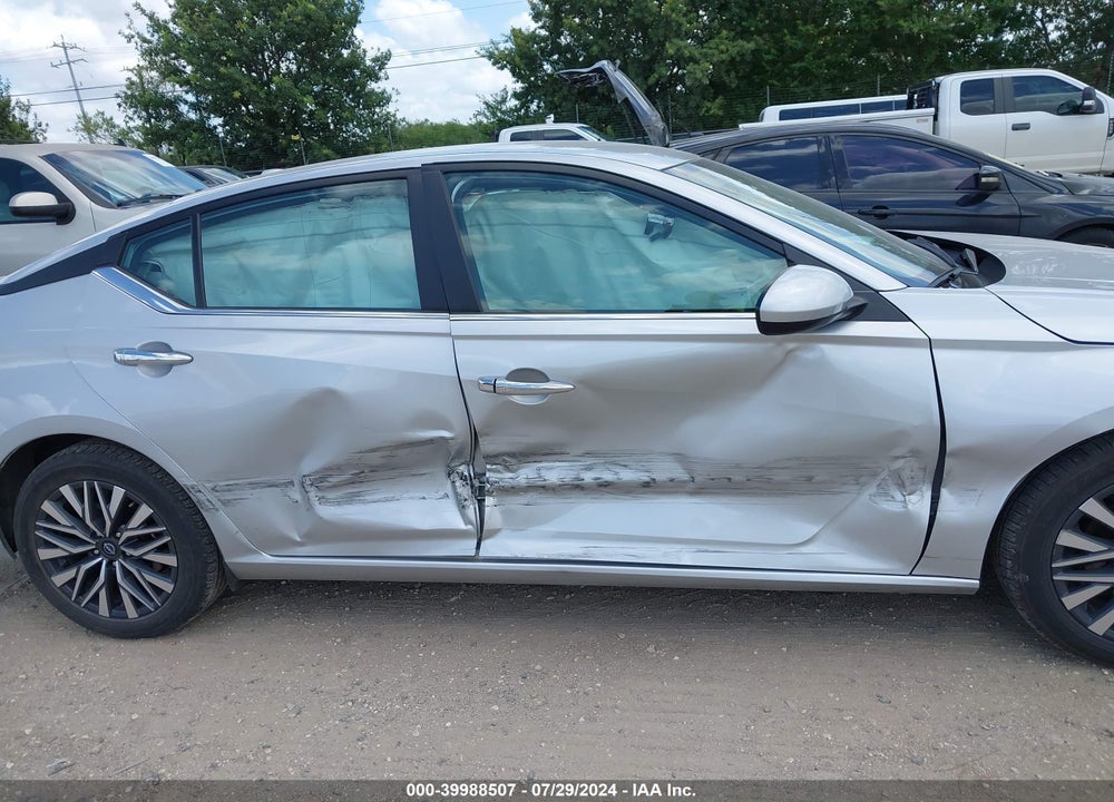 2023 NISSAN ALTIMA SV FWD VIN: 1N4BL4DV8PN326239