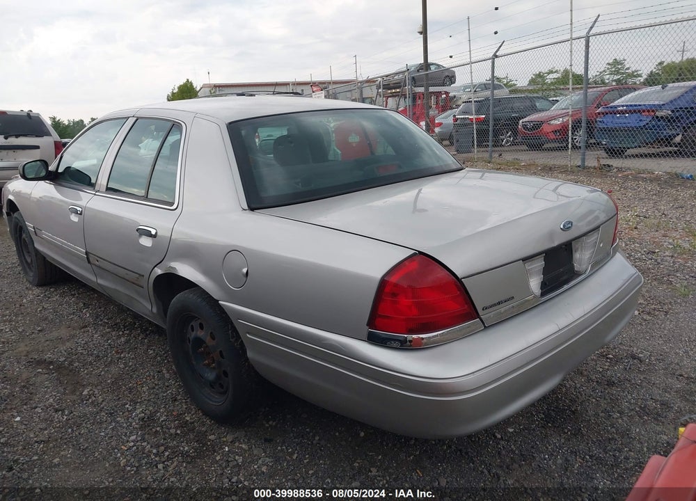 2008 FORD CROWN VICTORIA POLICE/POLICE INTERCEPTOR VIN: 2FAFP71VX8X158924