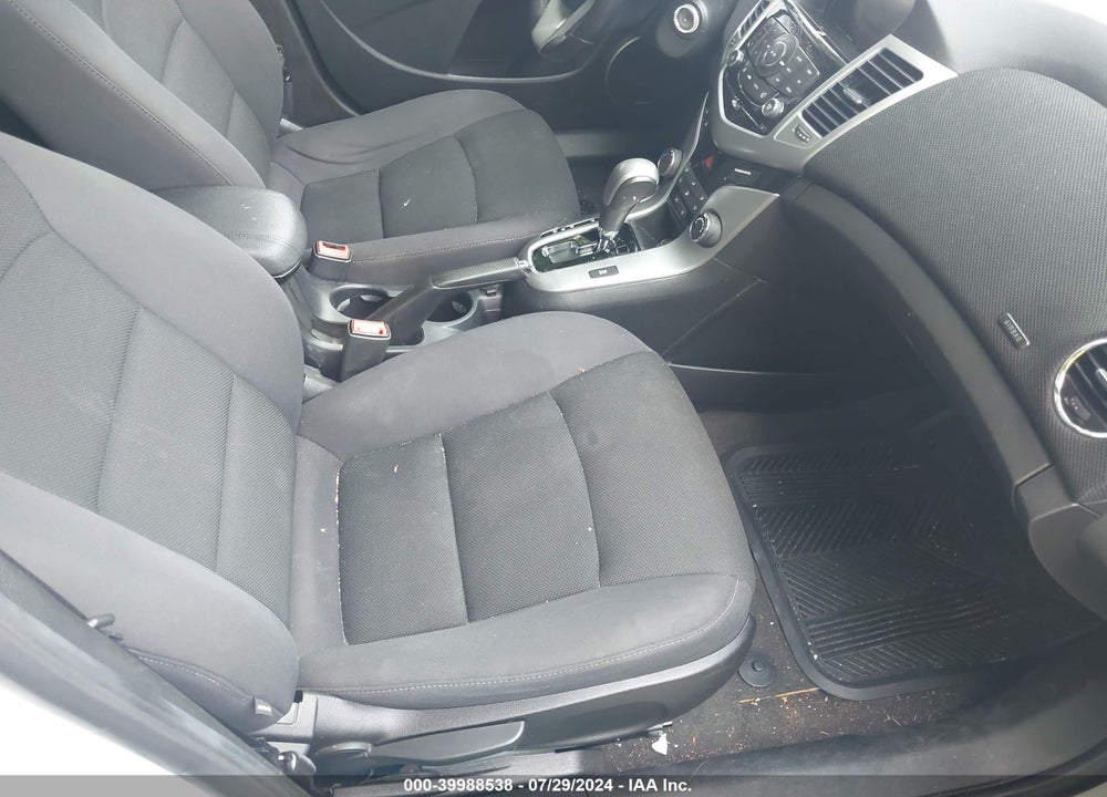 2014 CHEVROLET CRUZE 1LT AUTO VIN: 1G1PC5SB9E7325593