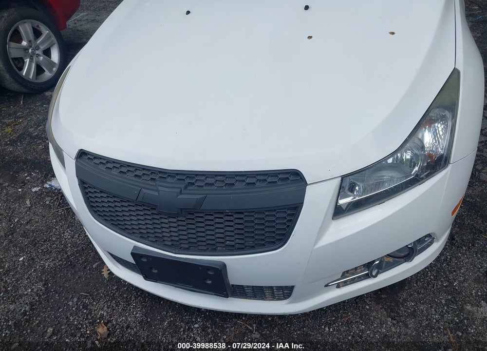 2014 CHEVROLET CRUZE 1LT AUTO VIN: 1G1PC5SB9E7325593