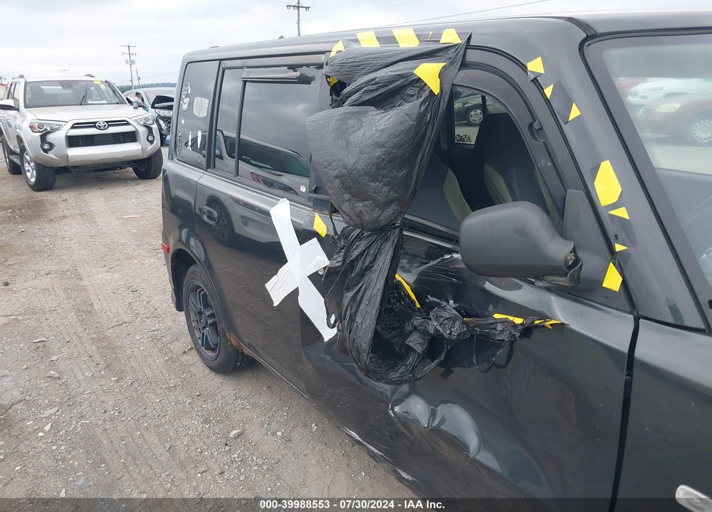 2006 SCION XB VIN: JTLKT324964084360