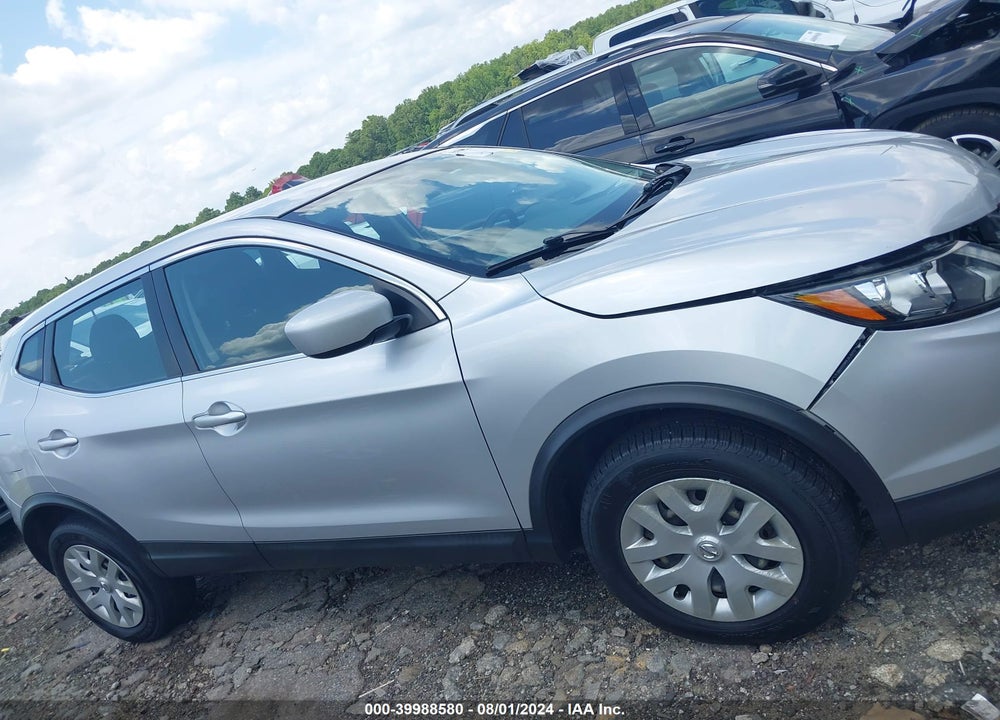 2018 NISSAN ROGUE SPORT S VIN: JN1BJ1CP3JW155471