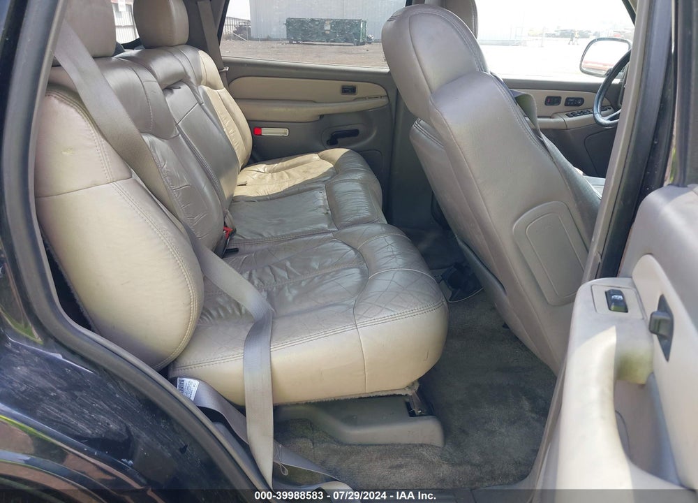 2002 CHEVROLET TAHOE LT VIN: 1GNEC13Z92R276888