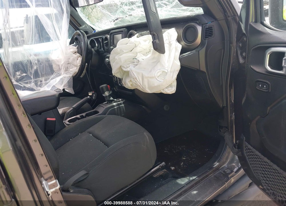 2019 JEEP WRANGLER UNLIMITED SPORT S 4X4 VIN: 1C4HJXDNXKW592540
