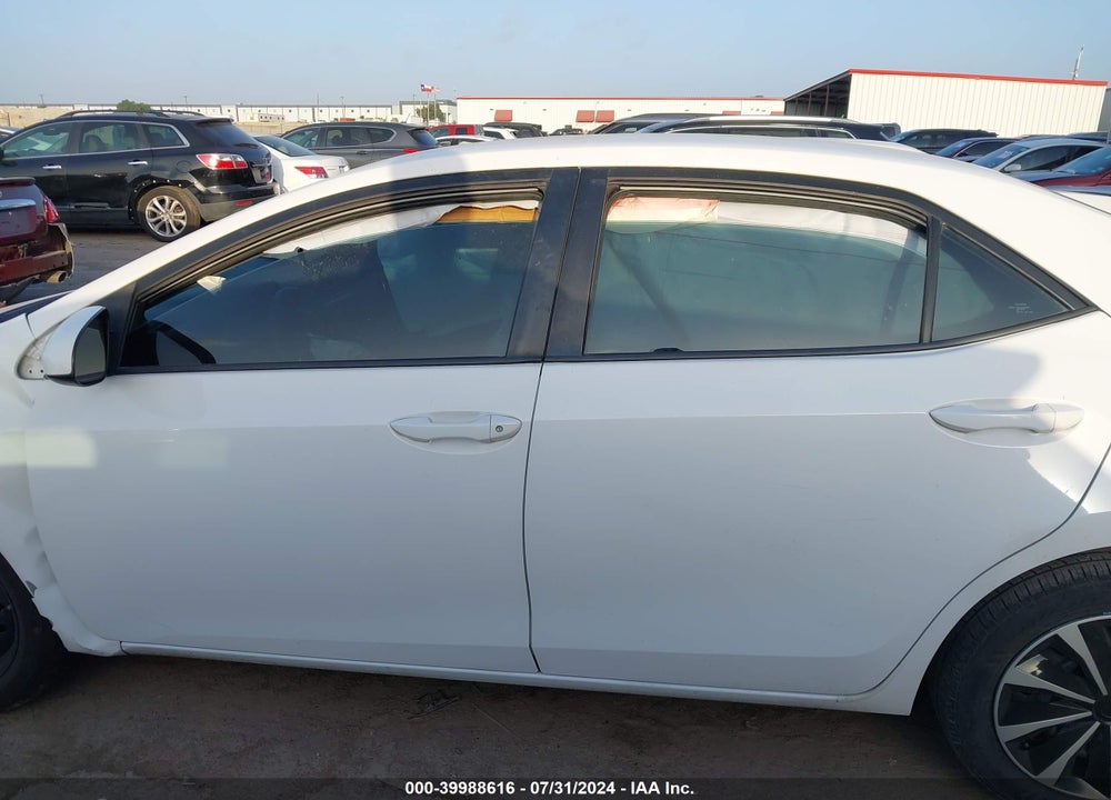 2018 TOYOTA COROLLA LE VIN: 2T1BURHE4JC001774