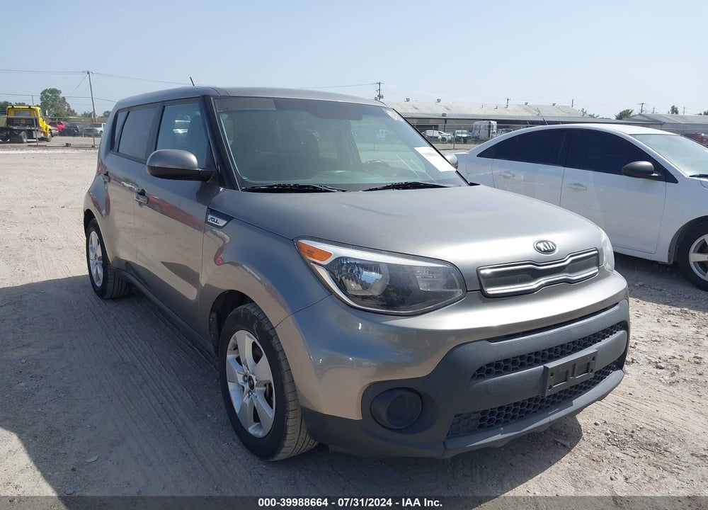 2018 KIA SOUL VIN: KNDJN2A27J7581071
