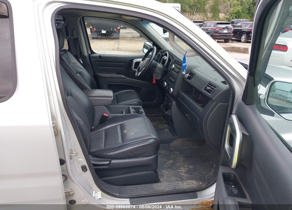 2006 HONDA RIDGELINE RTL VIN: 2HJYK16566H518216
