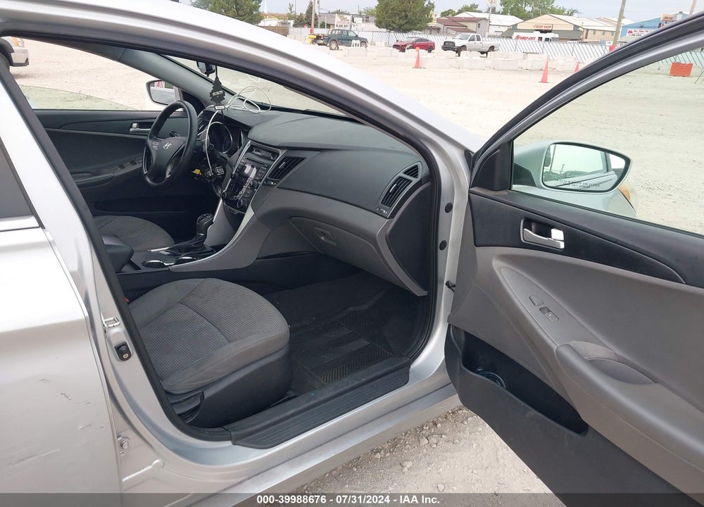 2012 HYUNDAI SONATA GLS VIN: 5NPEB4AC9CH309845