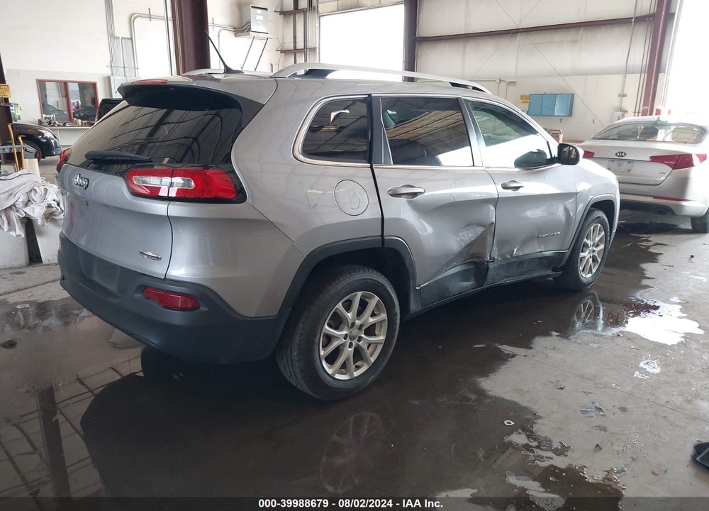 2018 JEEP CHEROKEE LATITUDE 4X4 VIN: 1C4PJMCB7JD564710