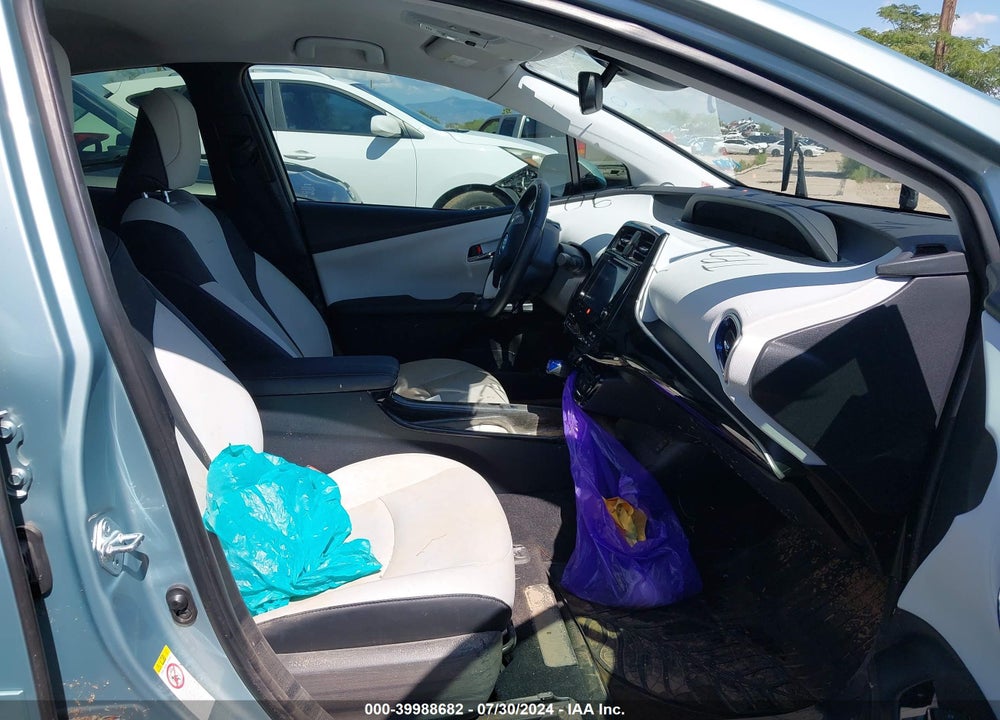 2017 TOYOTA PRIUS VIN: JTDKARFU6H3539074