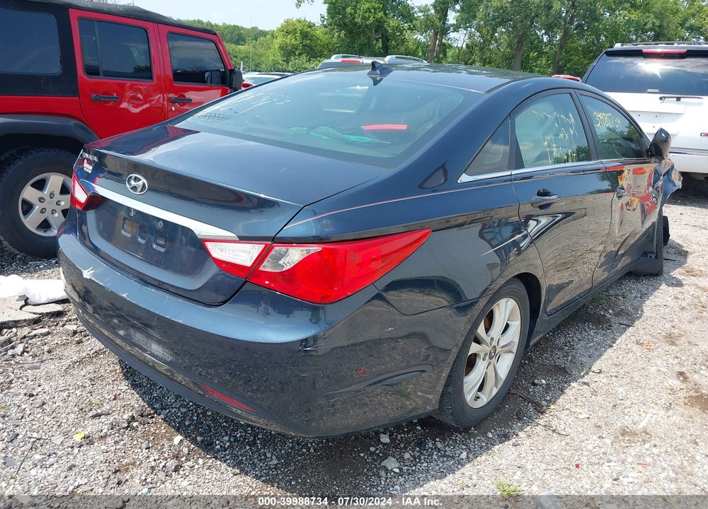 2013 HYUNDAI SONATA GLS VIN: 5NPEB4AC2DH712406