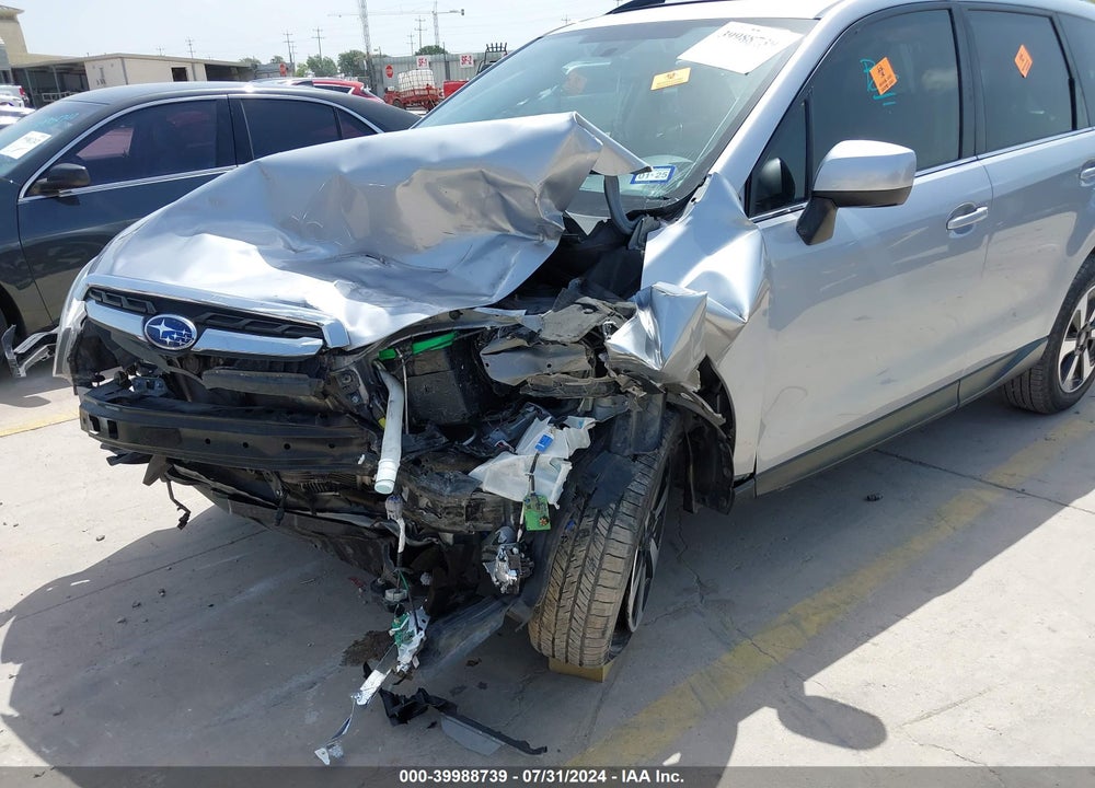 2018 SUBARU FORESTER 2.5I LIMITED VIN: JF2SJARCXJH533583