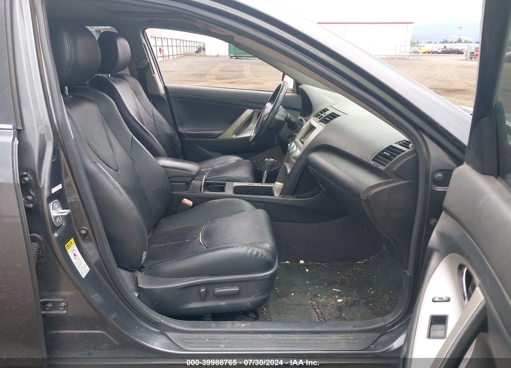 2007 TOYOTA CAMRY SE V6 VIN: 4T1BK46K77U050380
