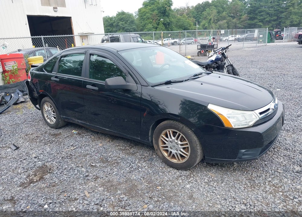 2011 FORD FOCUS SE VIN: 1FAHP3FNXBW192424