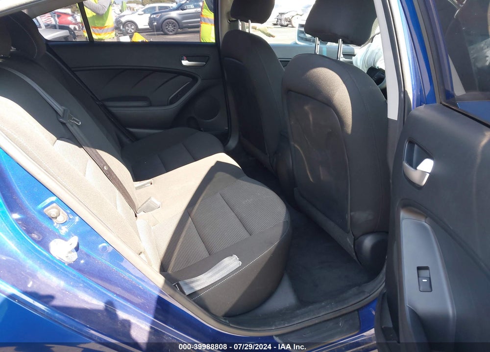 2017 KIA FORTE LX VIN: 3KPFK4A7XHE051354