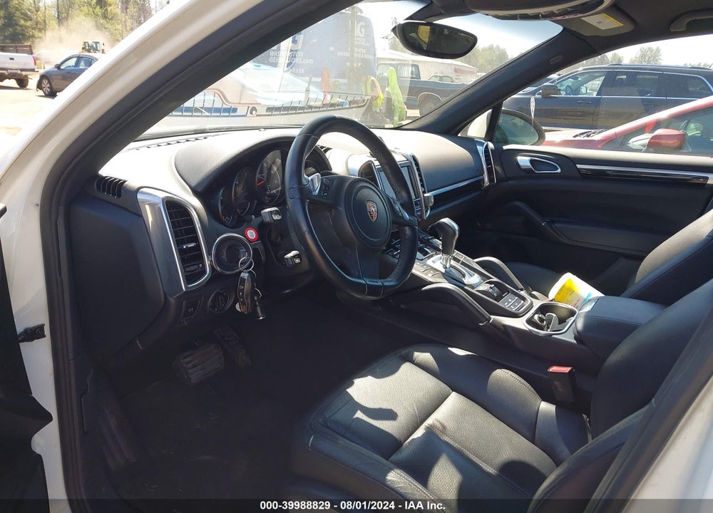 2011 PORSCHE CAYENNE VIN: WP1AA2A27BLA06892