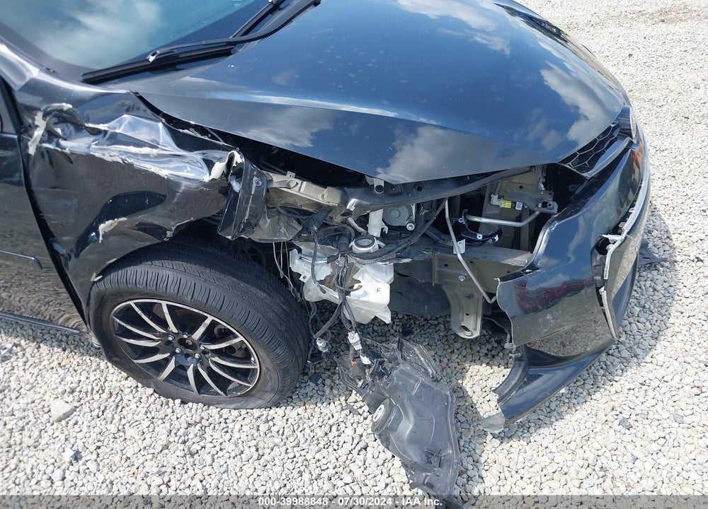 2015 TOYOTA COROLLA S PLUS VIN: 5YFBURHE2FP263512