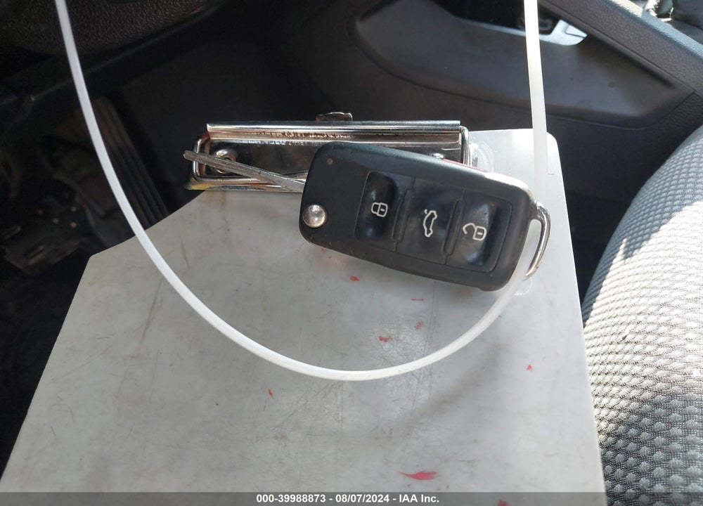 2010 VOLKSWAGEN JETTA S VIN: 3VWJX7AJ3AM075545