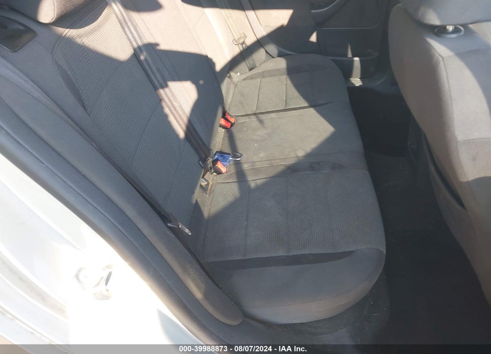2010 VOLKSWAGEN JETTA S VIN: 3VWJX7AJ3AM075545