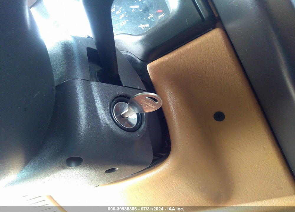 2000 JEEP WRANGLER SPORT VIN: 1J4FA49S5YP761784
