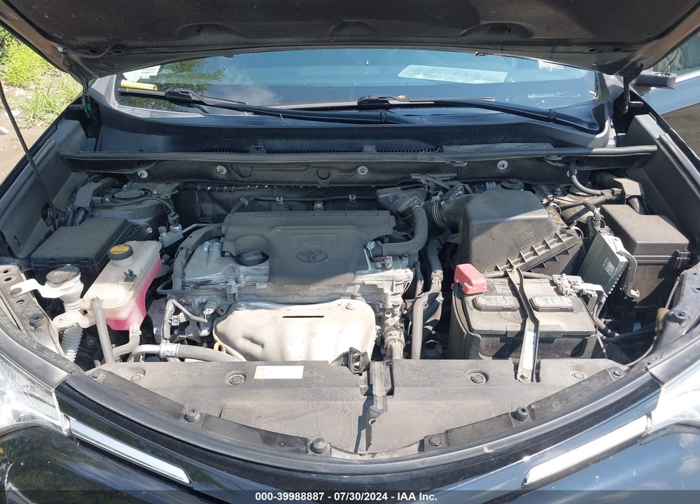 2018 TOYOTA RAV4 VIN: 2T3ZFREV7JW464348