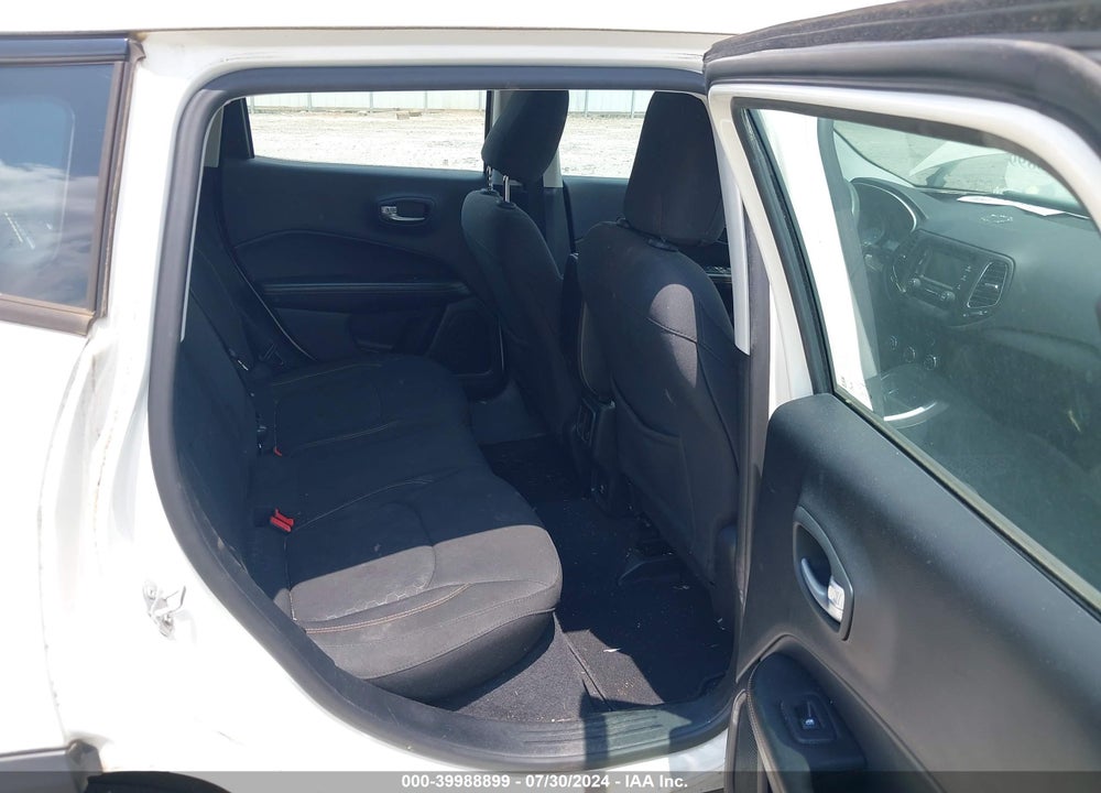 2018 JEEP COMPASS SPORT FWD VIN: 3C4NJCAB1JT193199