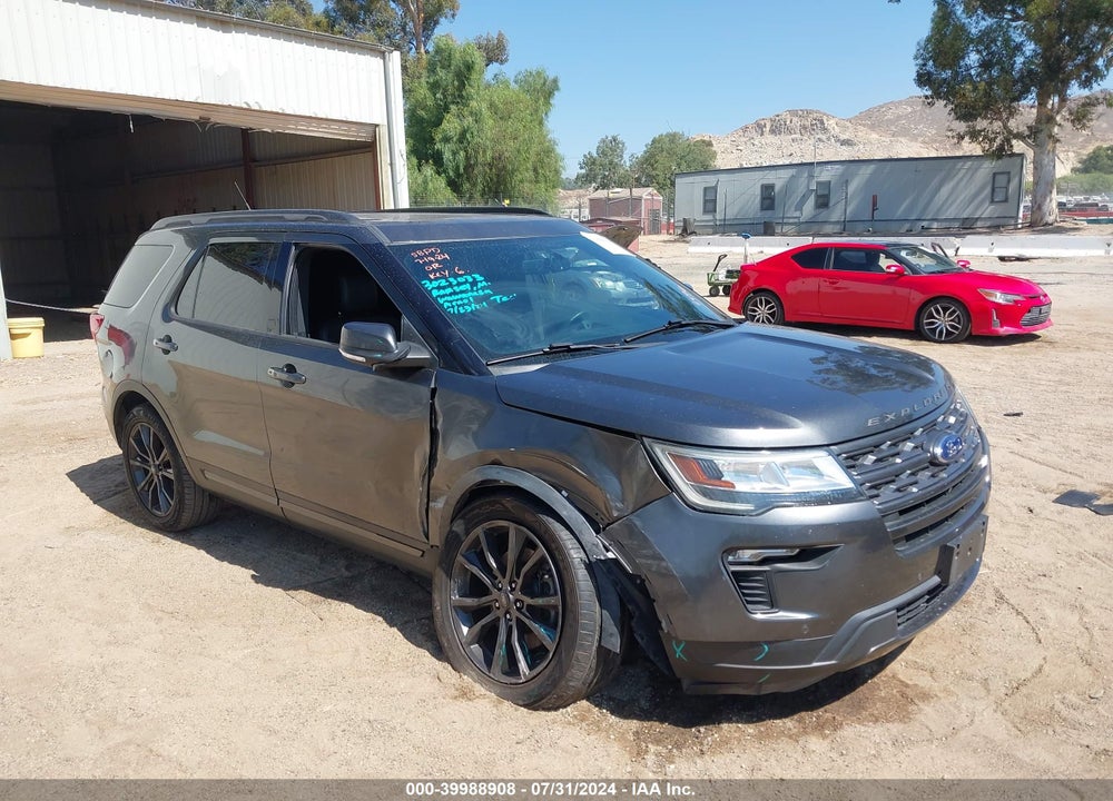 2018 FORD EXPLORER XLT VIN: 1FM5K7D8XJGB09496