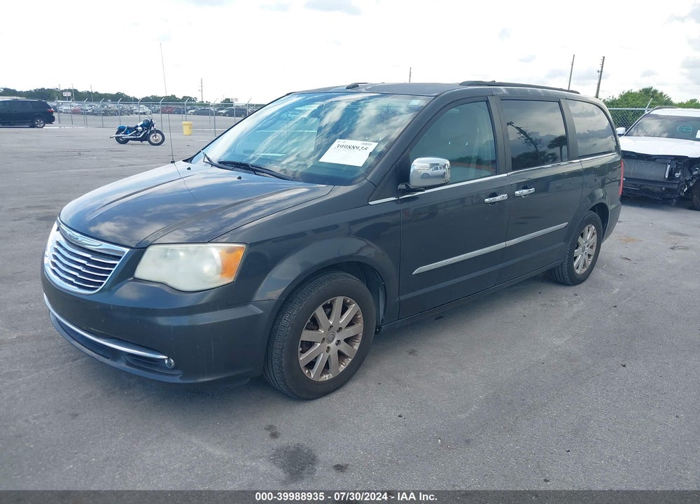 2011 CHRYSLER TOWN & COUNTRY TOURING-L VIN: 2A4RR8DG7BR677374