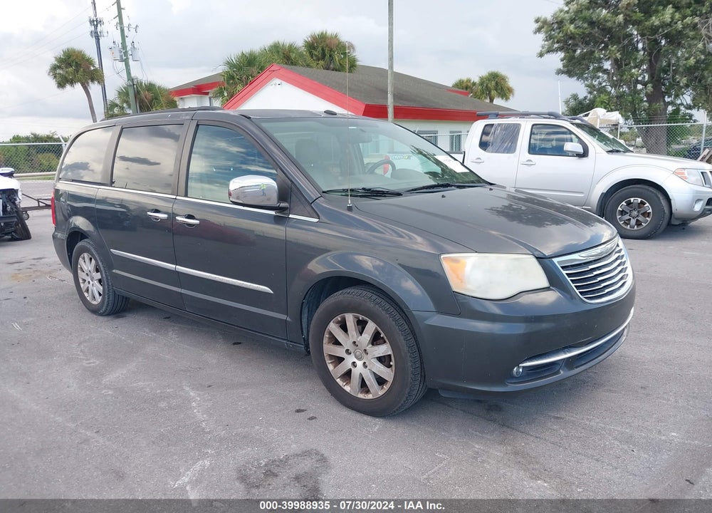 2011 CHRYSLER TOWN & COUNTRY TOURING-L VIN: 2A4RR8DG7BR677374