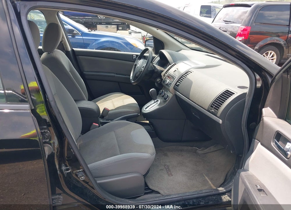 2011 NISSAN SENTRA 2.0SR VIN: 3N1AB6AP2BL618877