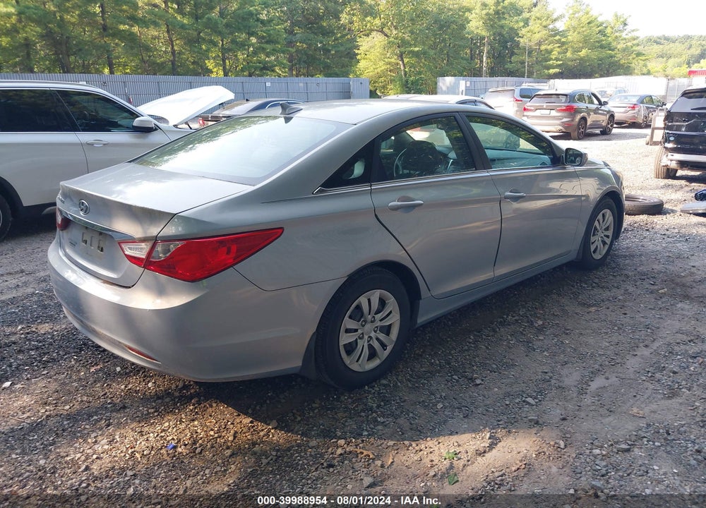 2011 HYUNDAI SONATA VIN: 5NPEB4AC5BH146481