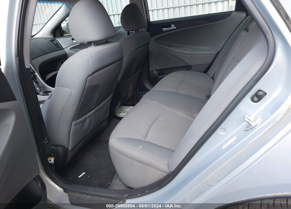 2011 HYUNDAI SONATA VIN: 5NPEB4AC5BH146481