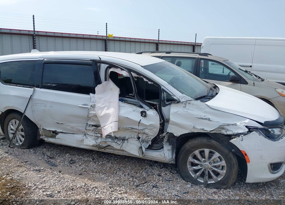 2018 CHRYSLER PACIFICA TOURING PLUS VIN: 2C4RC1FG8JR113274