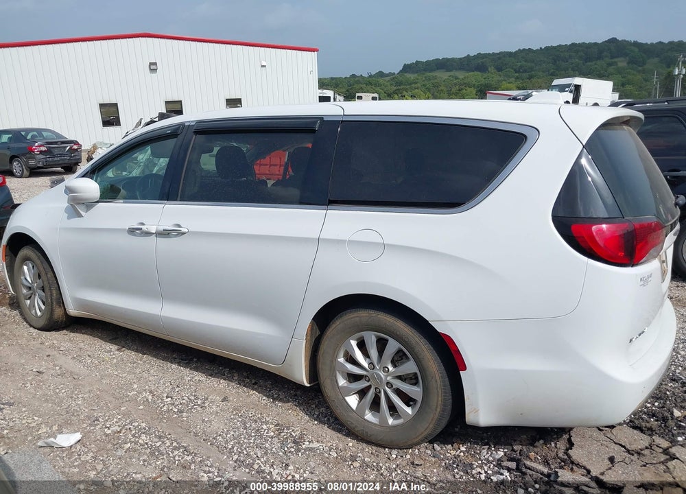 2018 CHRYSLER PACIFICA TOURING PLUS VIN: 2C4RC1FG8JR113274