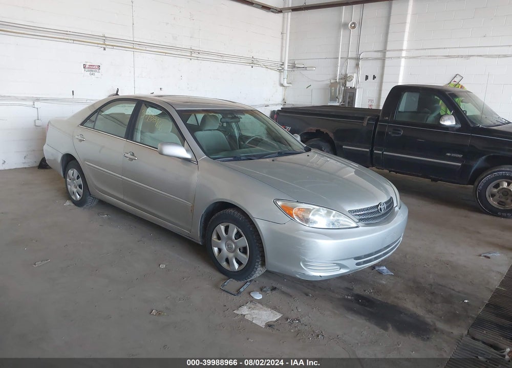 2003 TOYOTA CAMRY LE VIN: 4T1BE32KX3U760164