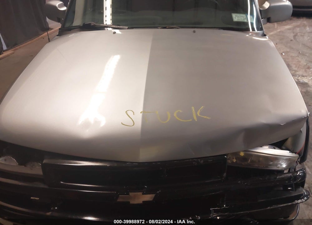 2000 CHEVROLET S-10 LS VIN: 1GCCS19W2Y8260546