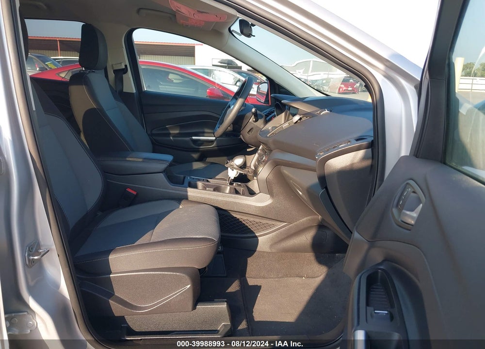 2019 FORD ESCAPE SE VIN: 1FMCU9GD6KUA98179