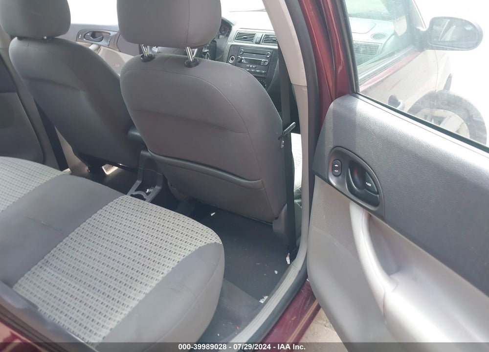 2007 FORD FOCUS S/SE/SES VIN: 1FAFP34N27W360266