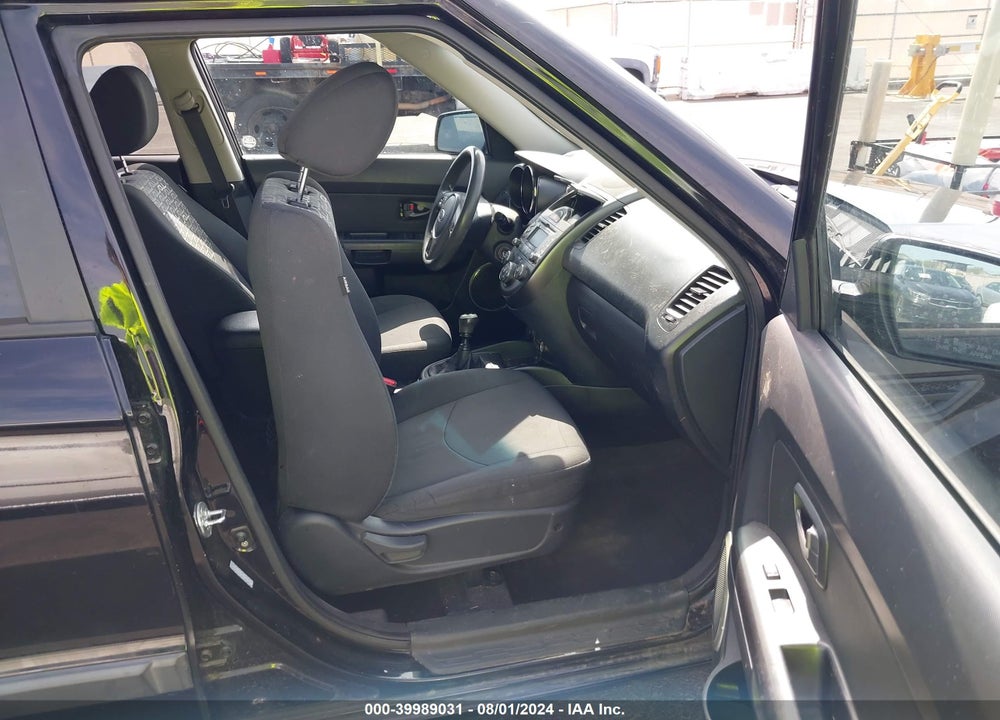 2011 KIA SOUL VIN: KNDJT2A2XB7255739