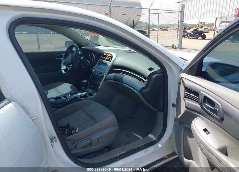 2014 CHEVROLET MALIBU 1LS VIN: 1G11B5SL2EF203262