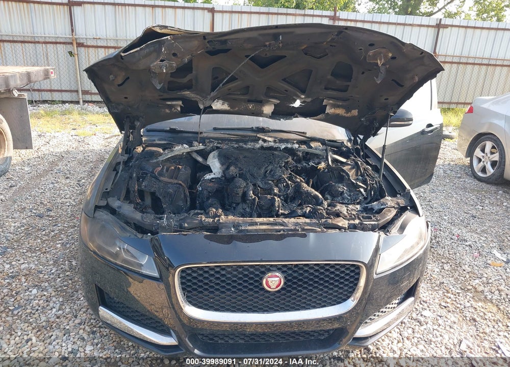 2018 JAGUAR XF 25T VIN: SAJBS4FX6JCY69766