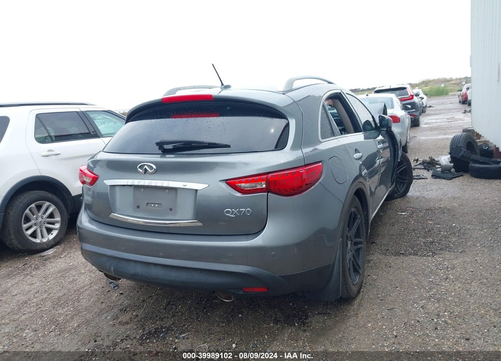 2015 INFINITI QX70 VIN: JN8CS1MU2FM381902