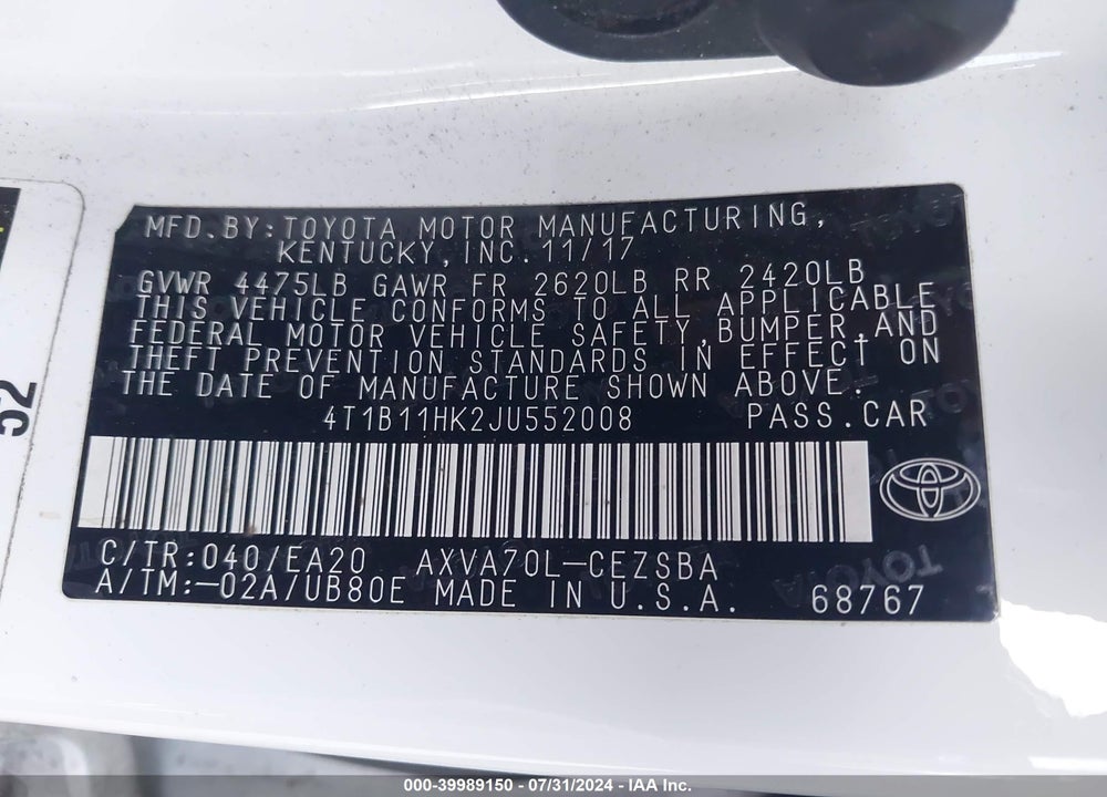 2018 TOYOTA CAMRY SE VIN: 4T1B11HK2JU552008