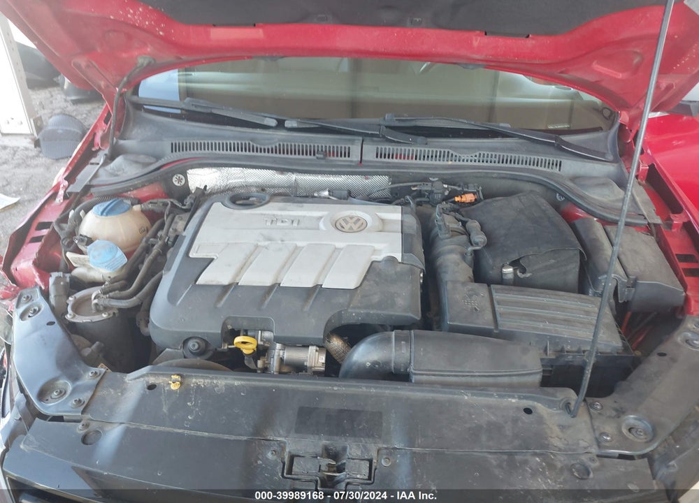 2014 VOLKSWAGEN JETTA 2.0L TDI VIN: 3VWLL7AJ8EM373938