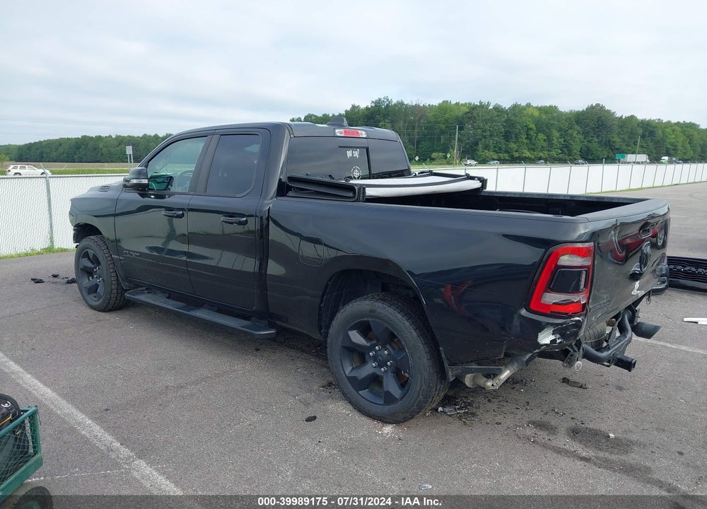 2019 RAM 1500 BIG HORN/LONE STAR QUAD CAB 4X4 6'4 BOX VIN: 1C6SRFBT1KN583555