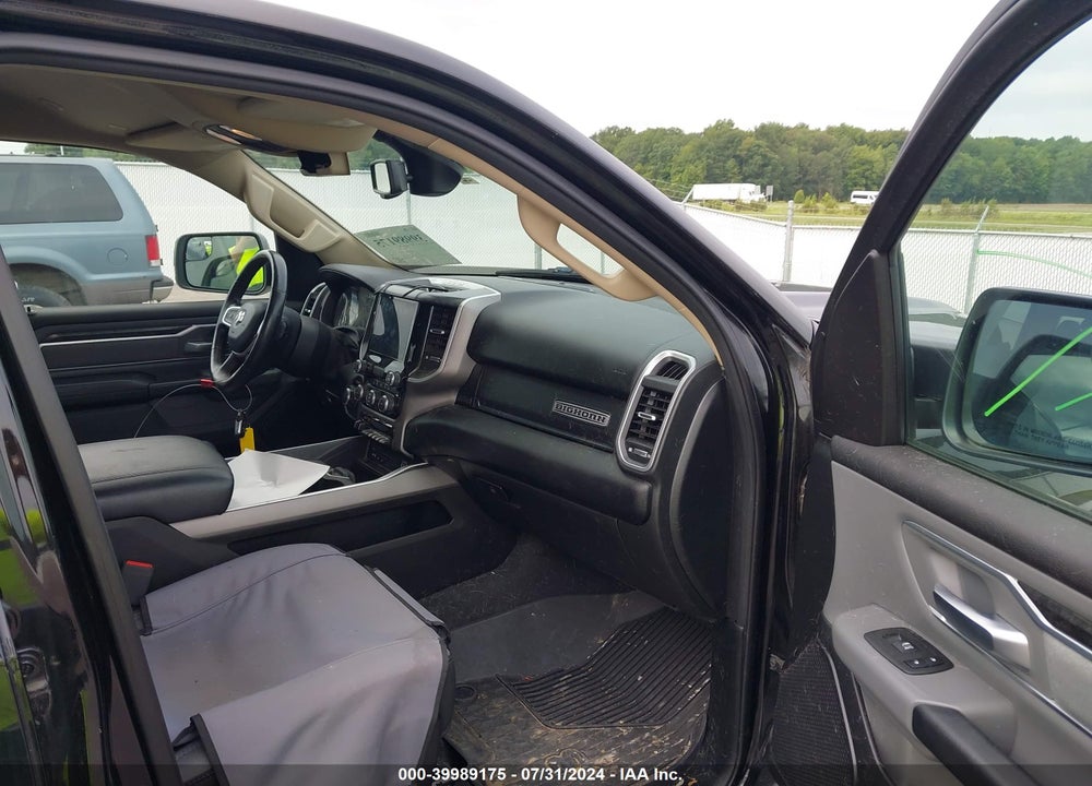 2019 RAM 1500 BIG HORN/LONE STAR QUAD CAB 4X4 6'4 BOX VIN: 1C6SRFBT1KN583555