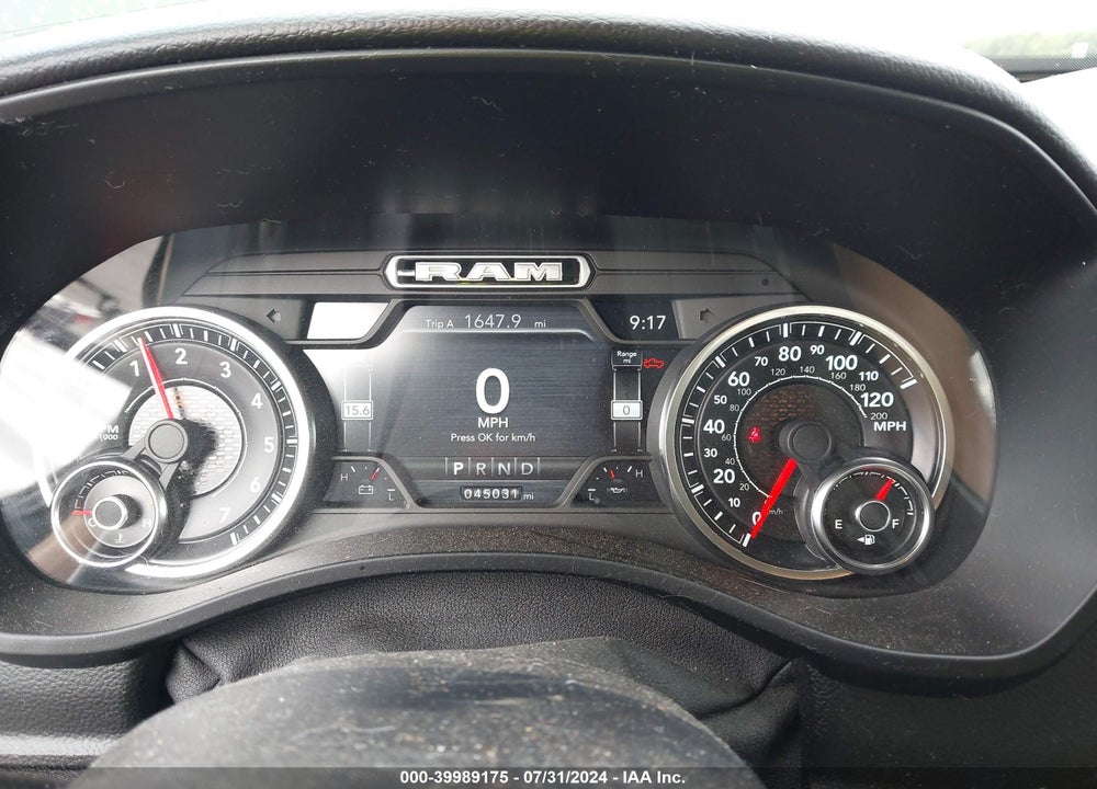 2019 RAM 1500 BIG HORN/LONE STAR QUAD CAB 4X4 6'4 BOX VIN: 1C6SRFBT1KN583555