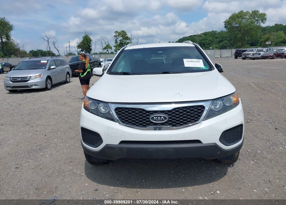 2012 KIA SORENTO LX V6 VIN: 5XYKTDA2XCG297767
